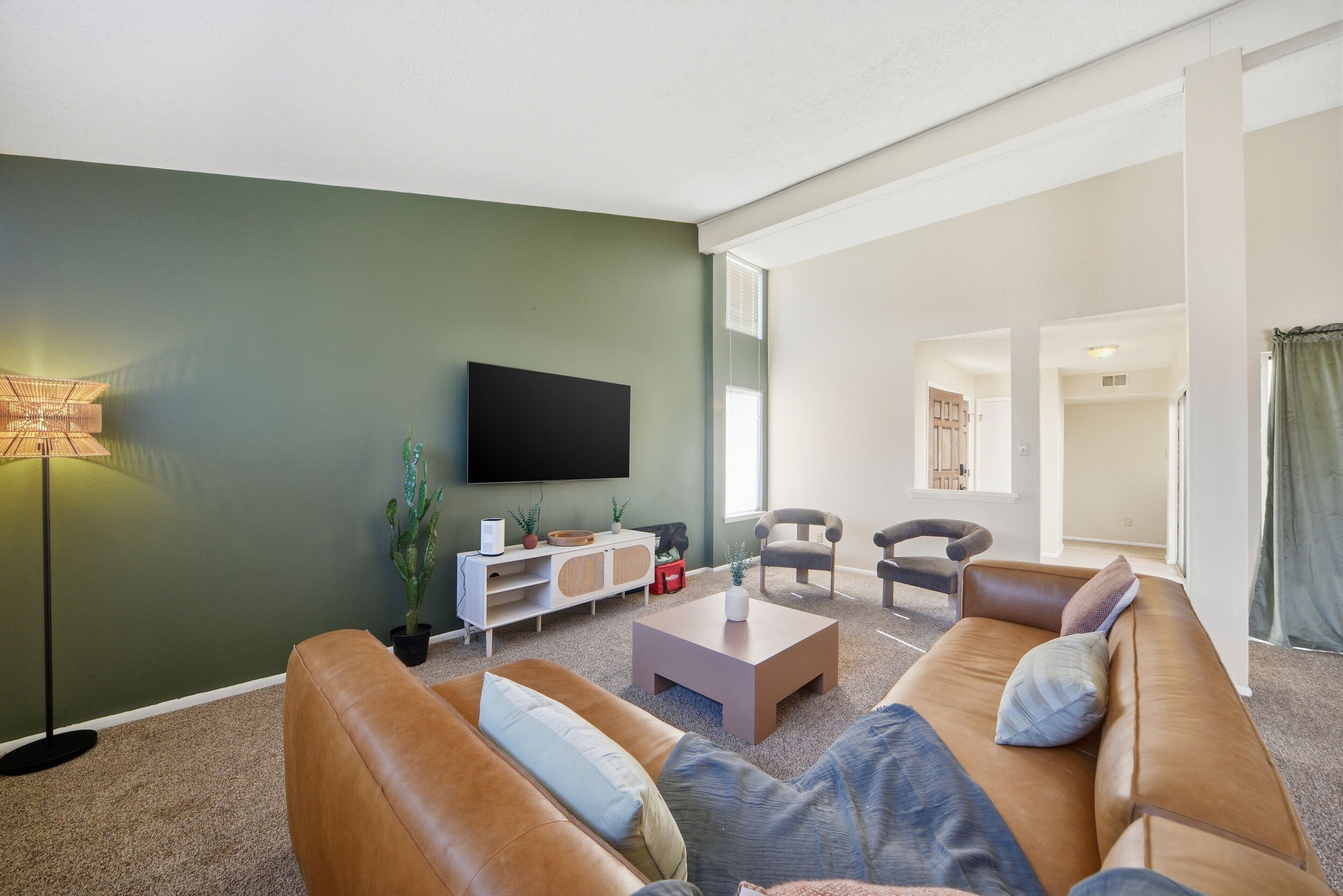 Rumah, 4 kamar tidur | Area keluarga | Smart TV dan layanan streaming