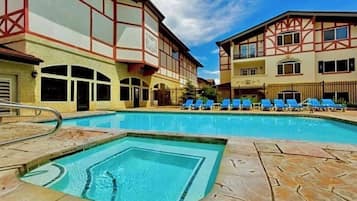 Villa, 1 Bedroom | Pool | Indoor pool, a heated pool