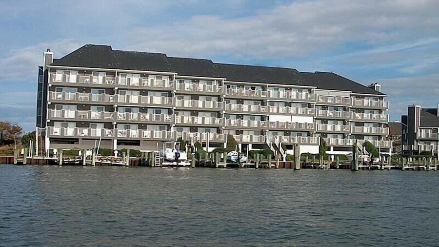 Harbour Island 302l 2 Bedroom Condo