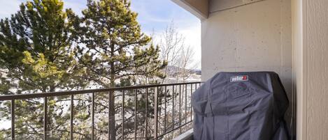 Condo, 1 Bedroom | Property grounds