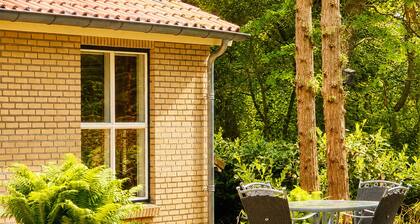 Robins Nest, bungalow in the woods between Nijmegen and Groesbeek
