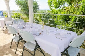 Outdoor dining - Kibo Hotel Limited (Savanna la Mar)