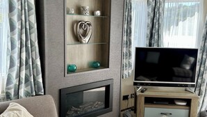 Unclassified image, 2 of 10, button - Static Caravan Mallard Rise 22 Hoburne Devon Bay (Paignton)