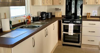 Leona Static Caravan Hoburne Devon Bay