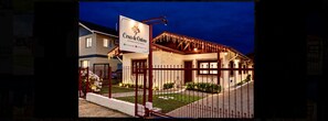 Front of property - Cores de Outono (Canela)