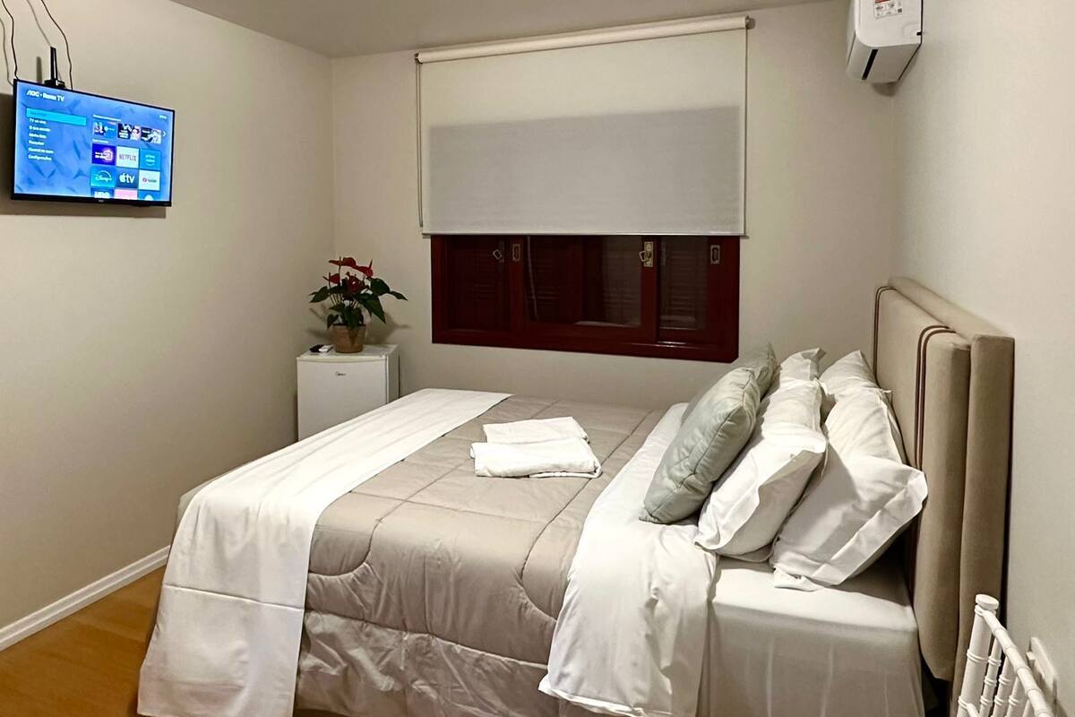 Standard Double Room | WiFi (free)