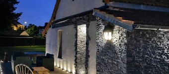 La Demeure du Faon – Luxus-Ferienhaus 4–6 Pers. mit Jacuzzi & Pool