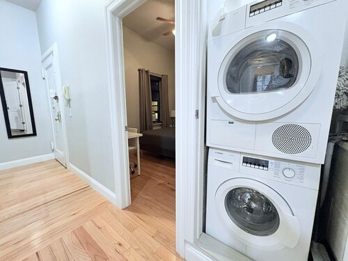 Prime Location Offering Views of Times Square