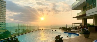 Grand Marina Oceanview Apartments by Xarm Apartments