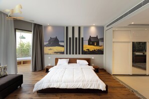 Superior Villa, 5 Bedrooms, Pool View, Executive Level | Egyptian cotton sheets, premium bedding, blackout drapes - ALSAWAH Luxury 5BR Palace  Green Revolution Sheikh Zayed (Sheikh Zayed City)