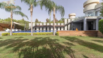 Biệt thự Superior, 5 phòng ngủ, quang cảnh hồ bơi, tầng Executive | Hồ bơi | Hồ bơi ngoài trời