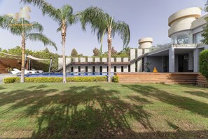 Biệt thự Superior, 5 phòng ngủ, quang cảnh hồ bơi, tầng Executive | Hồ bơi | Hồ bơi ngoài trời 