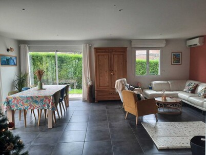 Large family home in Annecy 6 bedrooms 12 people 15 minutes from the lake!