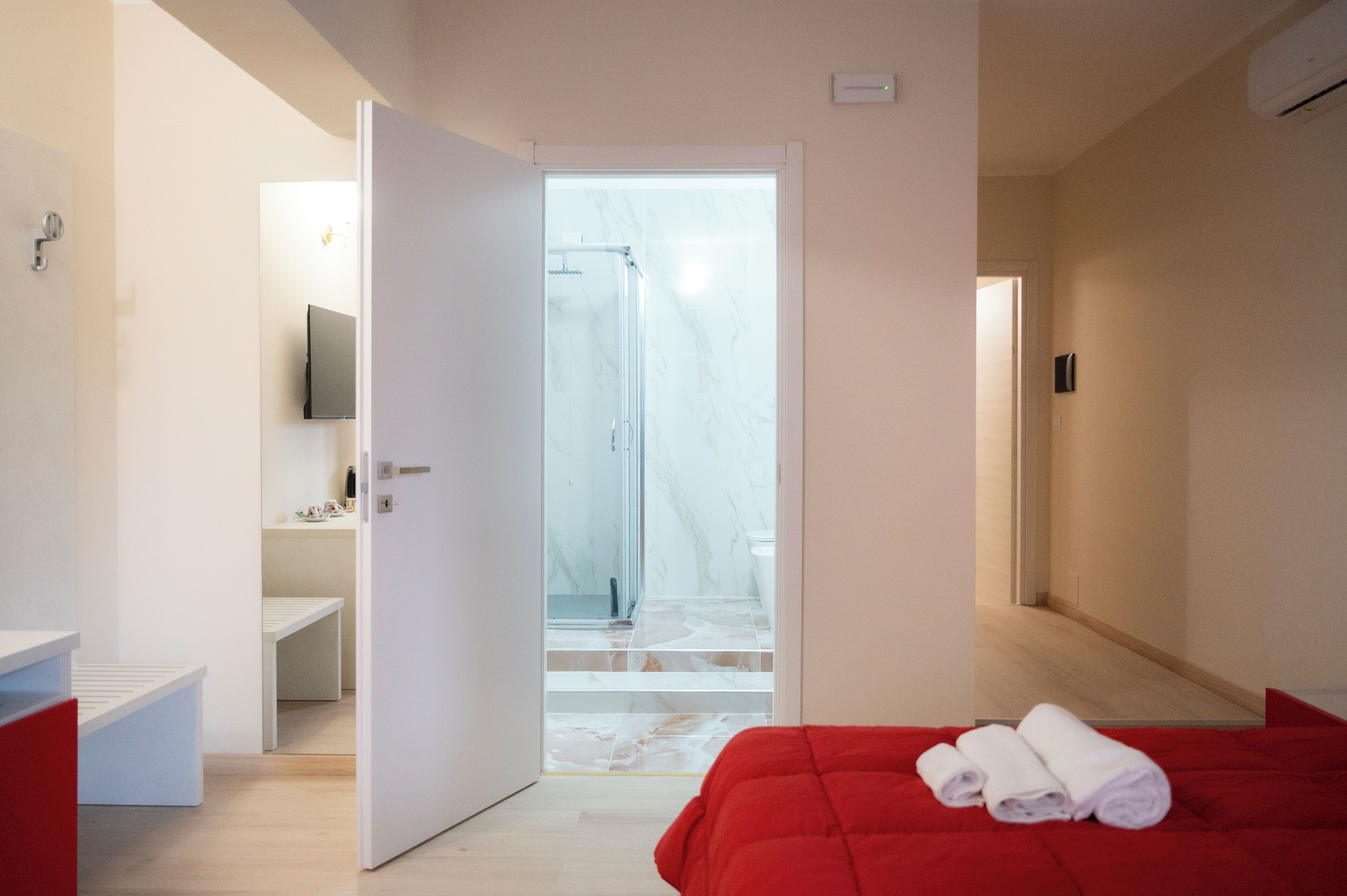 Chambre Double, vue ville