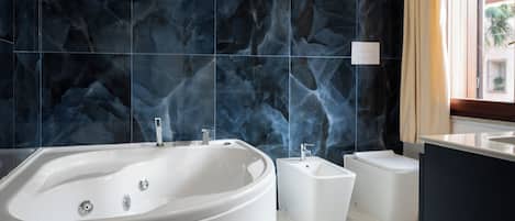 Double Room, City View | Bathroom | Free toiletries, hair dryer, slippers, towels
