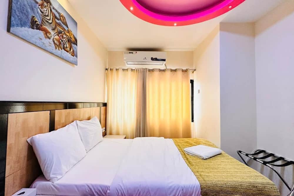 Sharjah Plaza Hotel
