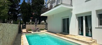 Apartment Sun - Happy Sun Apartments Sabunike, Croatia