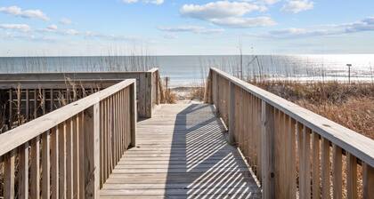 Above The Tide | Oceanview Condo & Pool