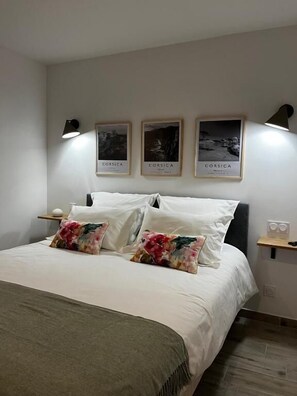 Coffres-forts dans les chambres, rideaux occultants, Wi-Fi gratuit