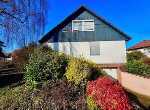 Exterior - Bright house in Lampertheim: calm and comfort (Lampertheim)