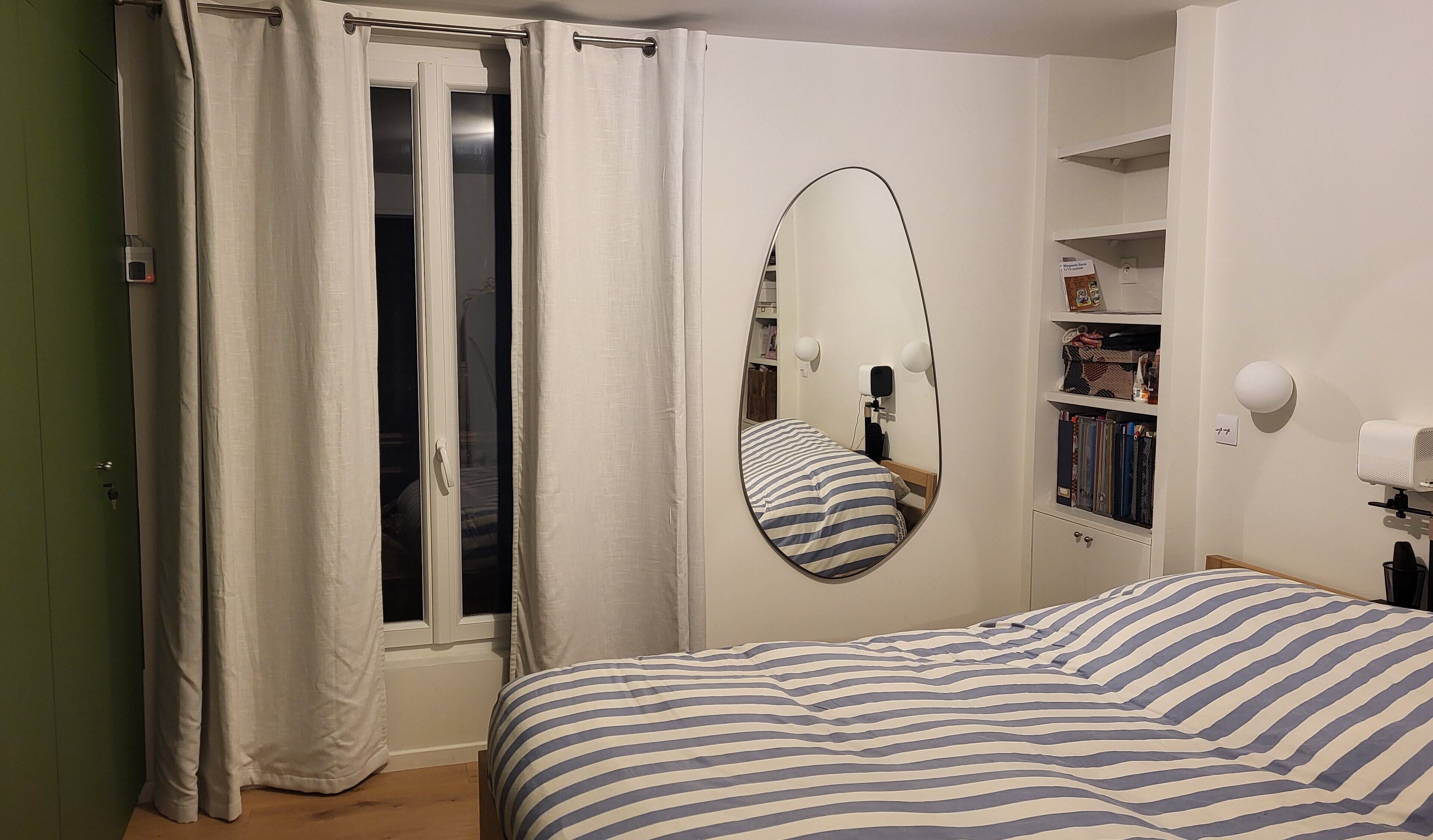 1 habitación, tabla de planchar con plancha, wifi y ropa de cama 