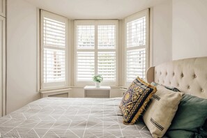 2 chambres, fer et planche à repasser, Wi-Fi, literie fournie