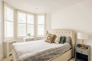 Iron/ironing board, WiFi, bed sheets - Garden Flat in Kensington (Greater London)