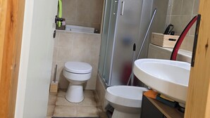 Comfort Apartment | Bathroom | Towels - Le case di reno (Lucoli)