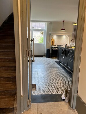 Interior - Unique holiday home, 15p, 7 bedr / 6 bathr, 5★, in charming village in Burgundy (Aignay-le-Duc)