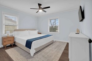 3 bedrooms, iron/ironing board, travel crib, free WiFi
