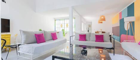 Télévision, espaces bureaux