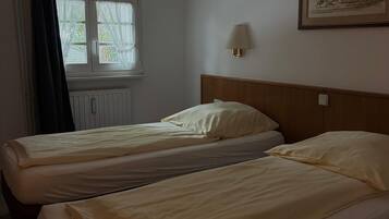 Standard Double or Twin Room, Courtyard View