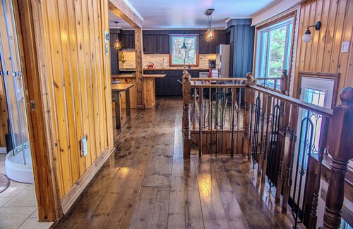 Le LumberJack | Indoor Spa • Waterfront - Families - Lanaudière