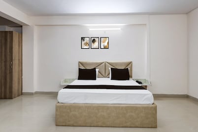 Townhouse Jabalpur View Point