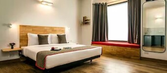 Collection O Zero Mile Patna