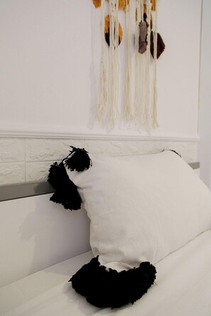 Comfort Quadruple Room, Garden View | Premium bedding, blackout curtains, iron/ironing board, travel cot - IRIS Garden Boutique (Ancient Corinth)