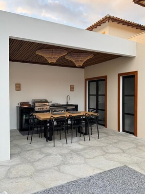 Outdoor dining - 4 Bedroom House in Geribá, Buzios/RJ - Bohemian Style (Armação dos Búzios)