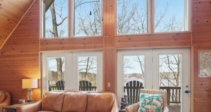 Hideaway at Turtle Rock - secluded cove and year-round water!