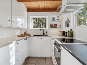 Fridge, microwave, dishwasher, cookware/dishes/utensils - "Bedrija" - 200m from the sea by Interhome (Nexø)