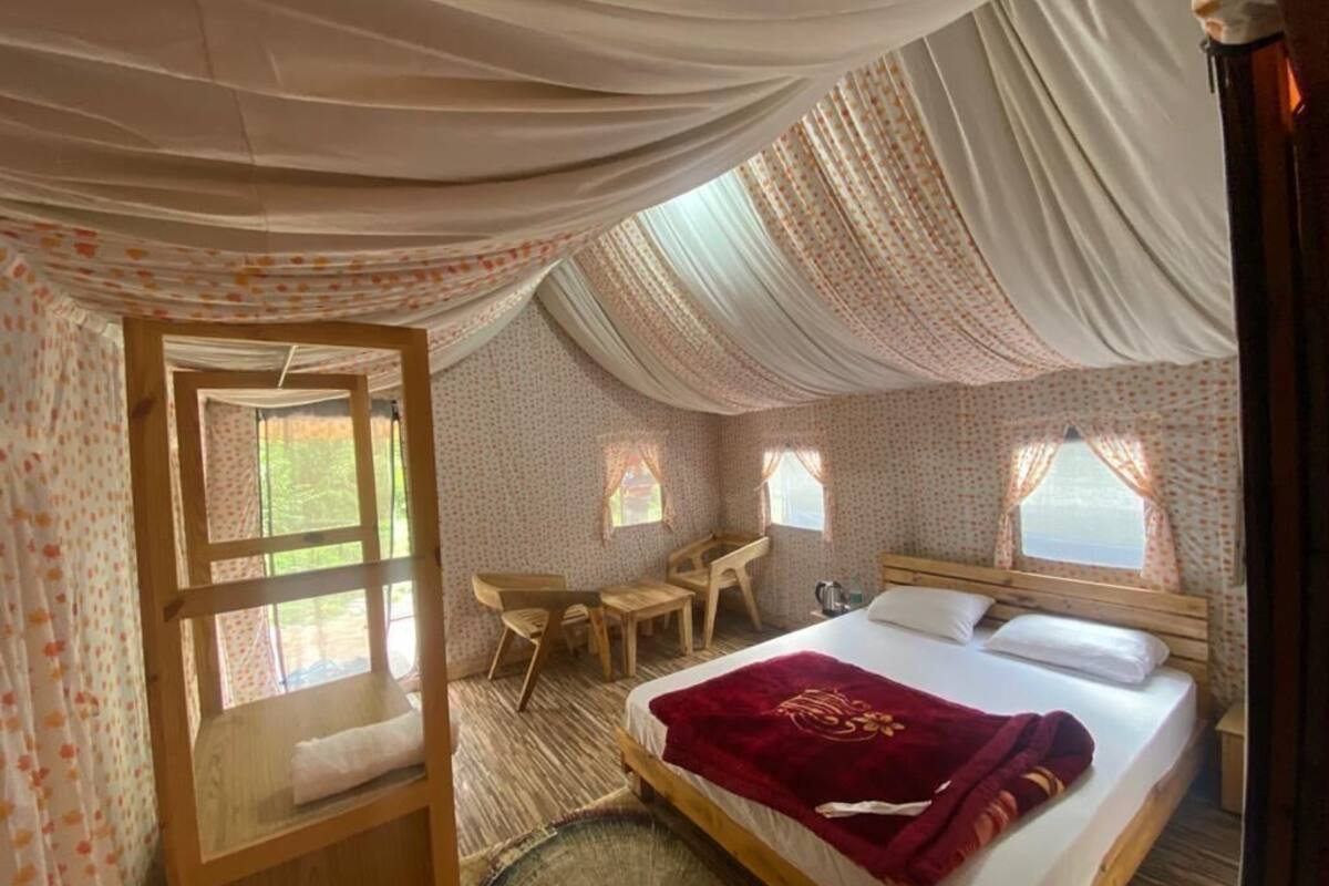 Desk, laptop workspace