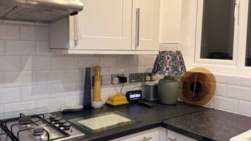 Shared Dormitory, 1 Bedroom, Smoking, Patio | Interior