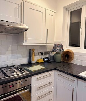Shared Dormitory, 1 Bedroom, Smoking, Patio | Interior - Room-a King Size Double Bedroom In In Le (London)