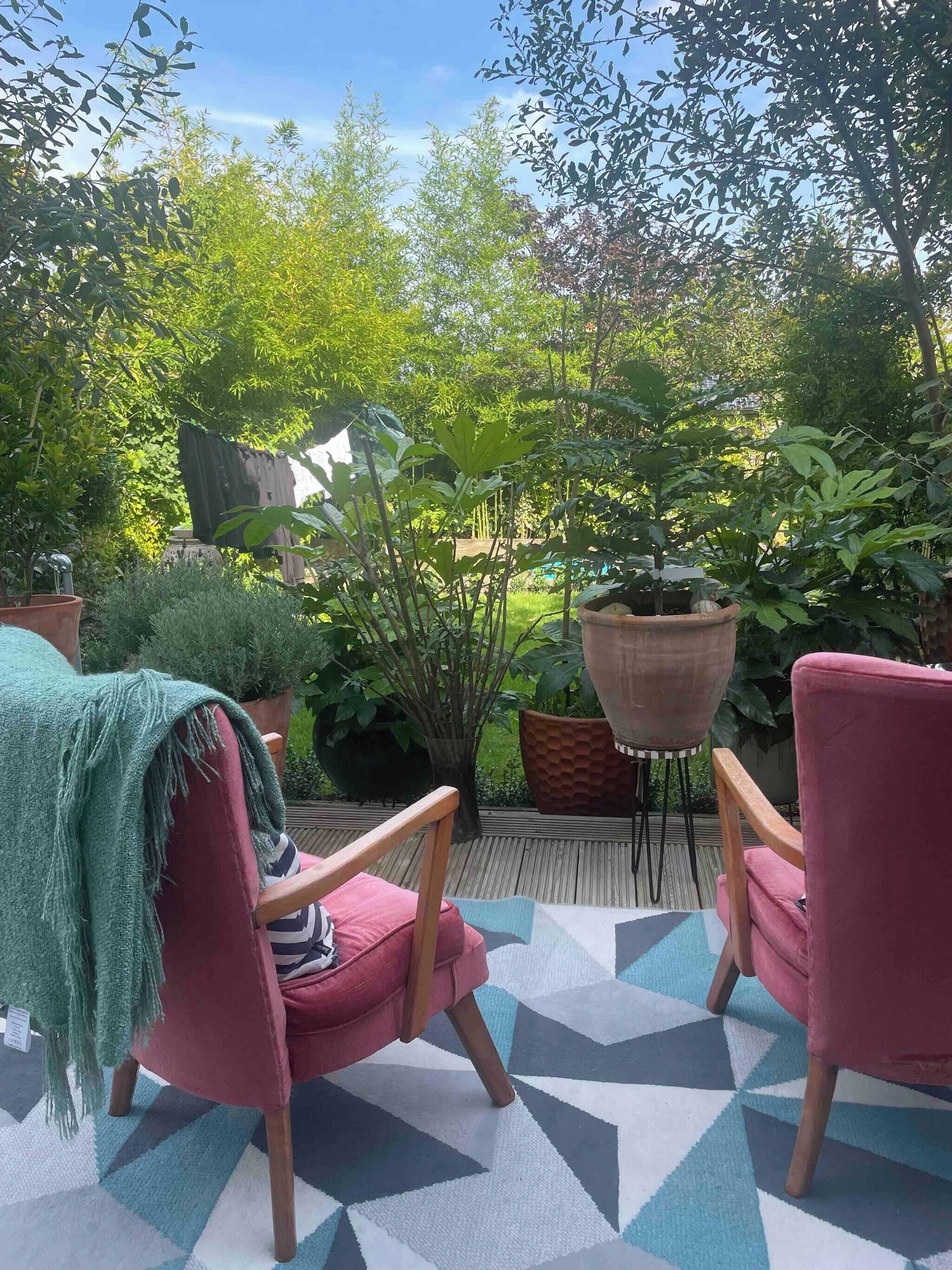 Shared Dormitory, 1 Bedroom, Smoking, Patio | Garden