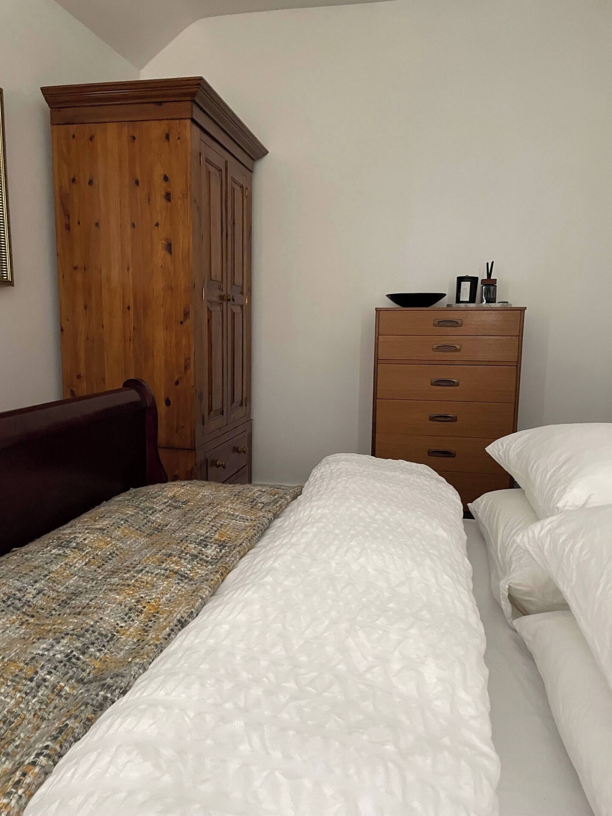 Shared Dormitory, 1 Bedroom, Smoking, Patio | 1 bedroom