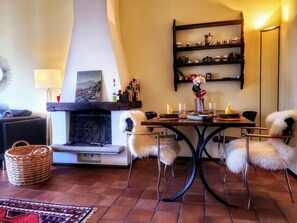 Interior - mit Bergblick by Interhome (Brissago)