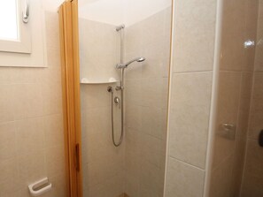 Bathroom - Adriana Salici by Interhome (Rosolina Mare)