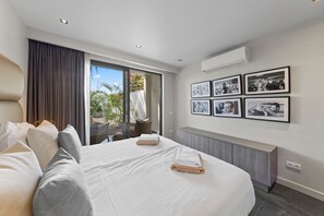 4 chambres, fer et planche à repasser, Wi-Fi gratuit, draps fournis