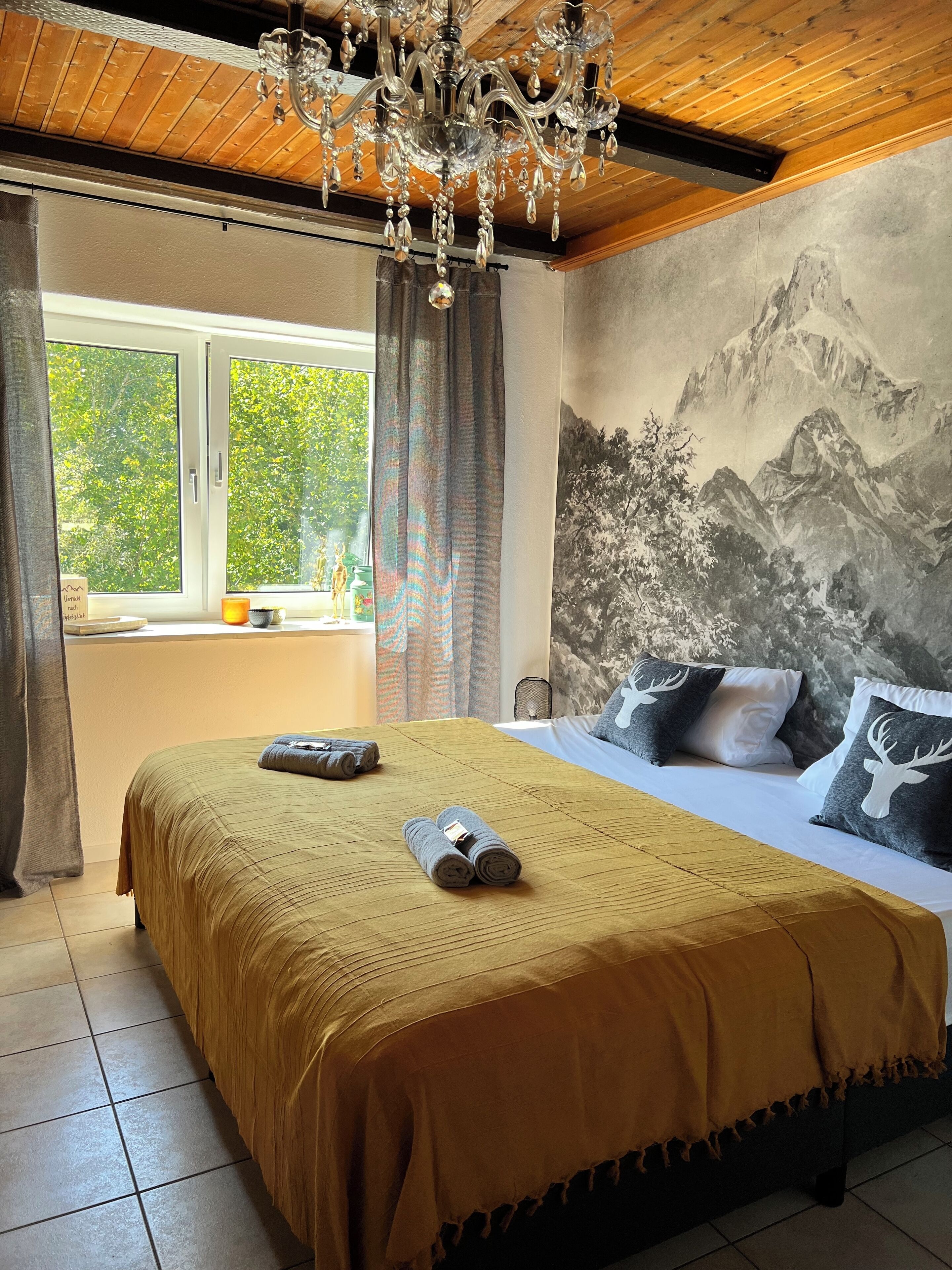 2 Schlafzimmer, Zimmersafe, Bügeleisen/Bügelbrett, Reisekinderbett