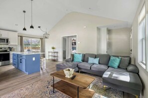 TV, offices - Pet Friendly Home Steps to Raleigh Greenway (Raleigh)