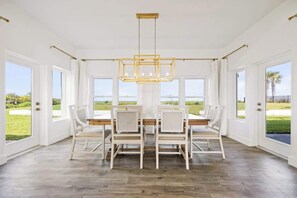 Dining - Beachfront Paradise Ponte Vedra (St. Johns County)